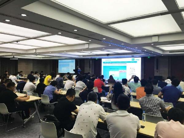 打造院内全方位精益管理体系，助力龙华医院通过JCI国际认证